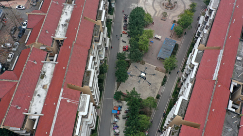 内江：无人机巡逻队 战“疫”一线成“尖兵”