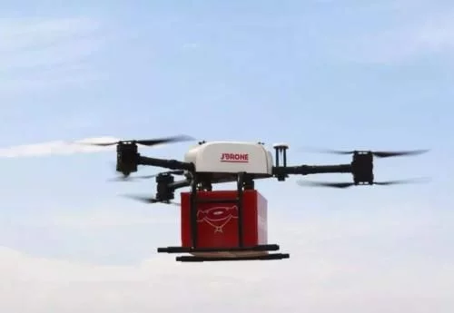 老牌快递巨头崛起！无人机试飞成功，顺丰、京东又晚了一步！