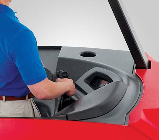 雷蒙德：平衡叉车