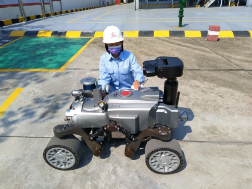 抗击疫情！巡检机器人“瓦力”有绝招