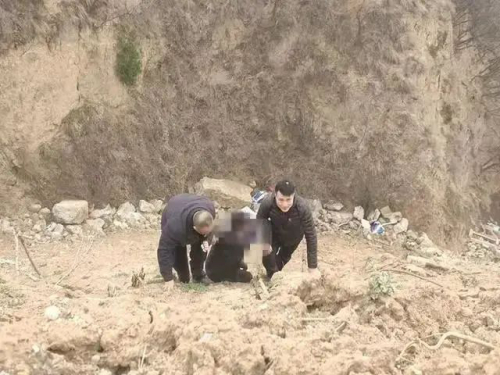 三门峡：绑架女子后开口50万，警方4台无人机搜索……