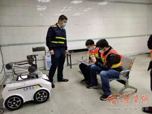 医院、海关等单位已投入应用测温、消毒巡检机器人 可同时给多人测温