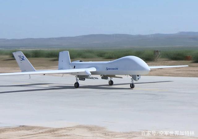 中国最新无人机，在雪域高原打导弹！震撼视频中，靶标灰飞烟灭！