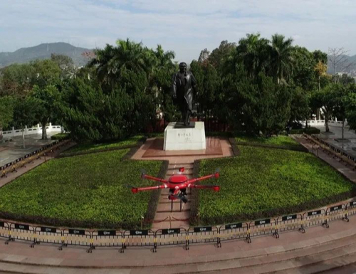 游客开始激增！莲花山出动无人机开展景区高空巡查，打造智慧防疫