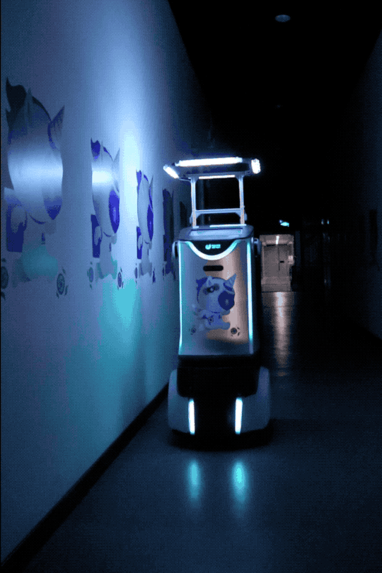 优地科技推出消毒机器人“优天使”，室内360°全方位消毒