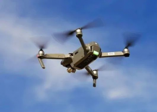 SNL开发新系统：无人机群使用网捕获其他飞行中的无人机