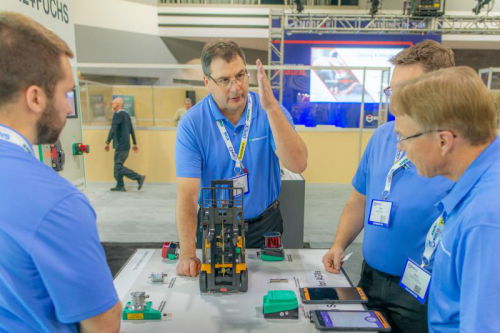 倍加福集团在MODEX 2020上展示针对AGV的多种传感解决方案