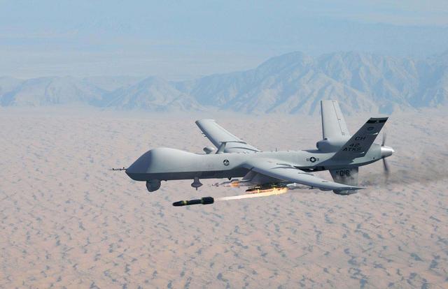 无形的杀手！美军将无人机装进集装箱，俄军早已想到，马后炮！