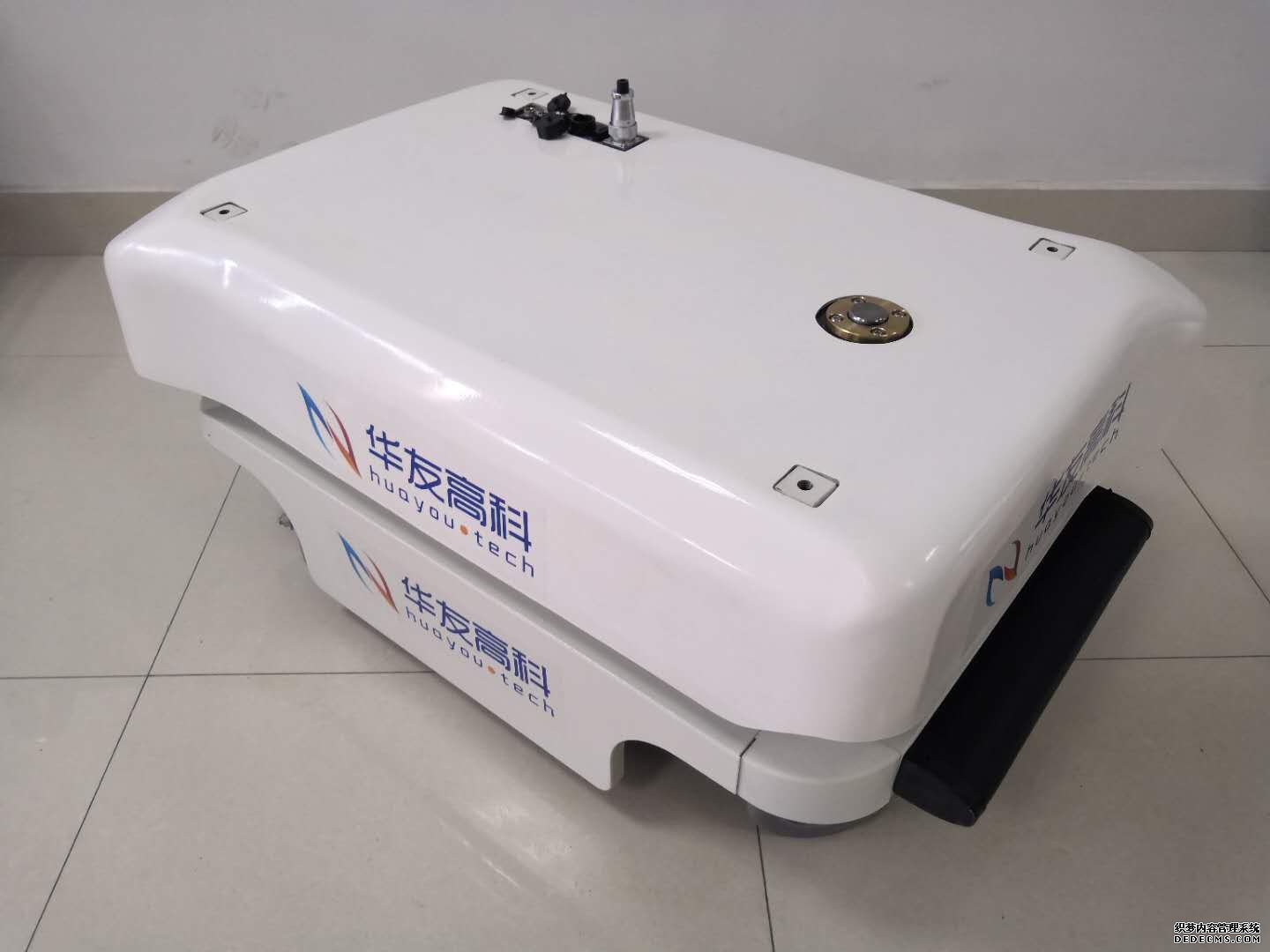 100KG负载激光导航AGV