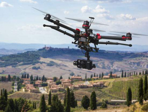 工信部：民用无人机应具有唯一识别码和电子围栏