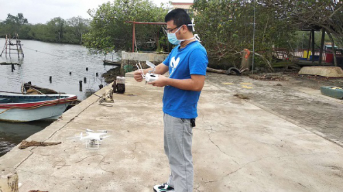 文昌市文城镇：无人机使巡河工作“如虎添翼”