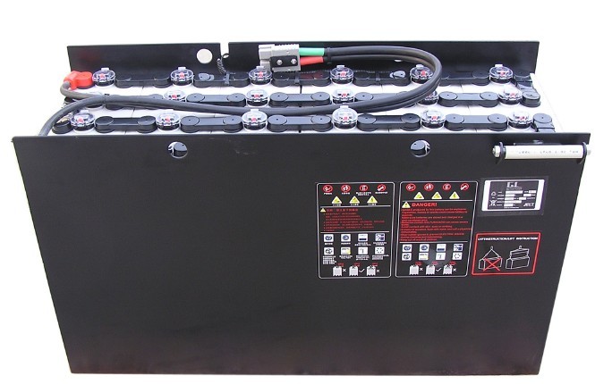  1.5吨电动叉车 24V 180AH