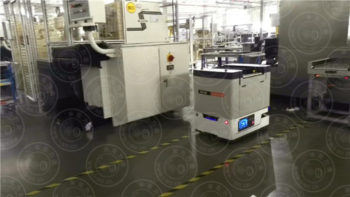 智能工厂的必须设备AGV小车