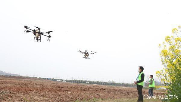 内江东兴“无人机”助春耕