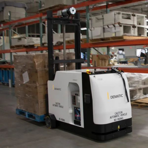 德马泰克AGV助力澳洲牛奶工厂