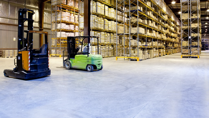 PMI感应定位系统，精准控制电动叉车的叉盘横向位移