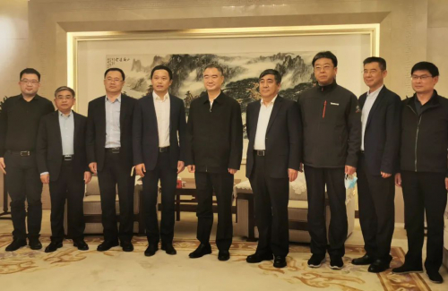 越疆科技与青岛市教育局、青岛大学签订战略合作协议