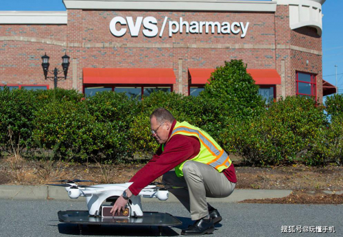 UPS和CVS使用无人机向佛罗里达州的退休人员提供物资运输