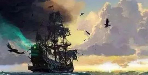 深海上漂浮的神秘无人船...