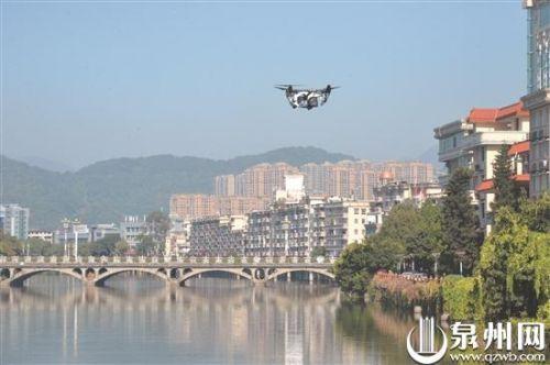 泉州创新运用“智能+5G”技术无人机巡河 高效无盲区
