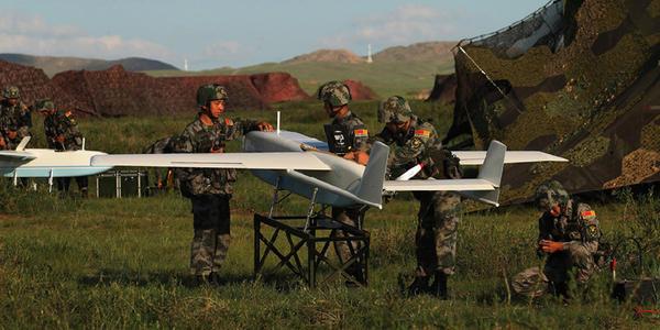 解放军这一模式领先世界！用商业无人机为解放军送物资！