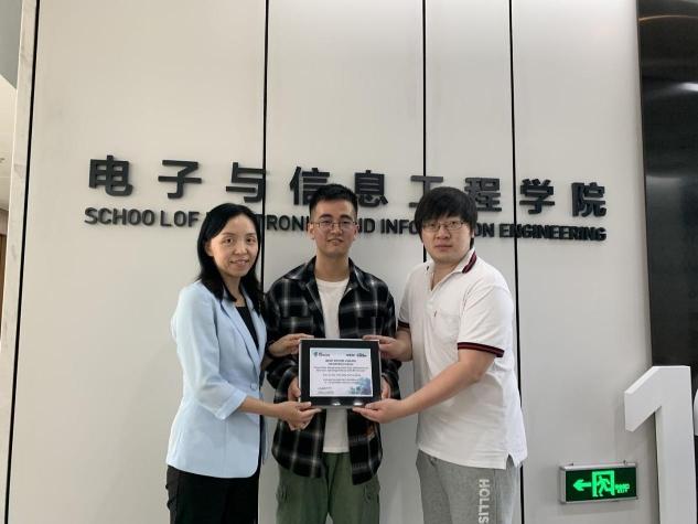 球赛现场网络总掉线？无人机升空“替补”通信基站