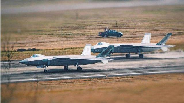 未来空军主力啥样？一张图藏玄机，暗示无人机将取代歼20