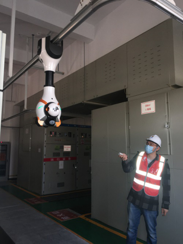 东方能源衡水公司首个巡检机器人“上岗”