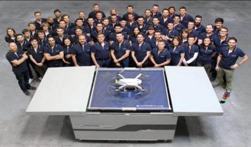 法国制造商Azur展示自主无人机Skeyetech