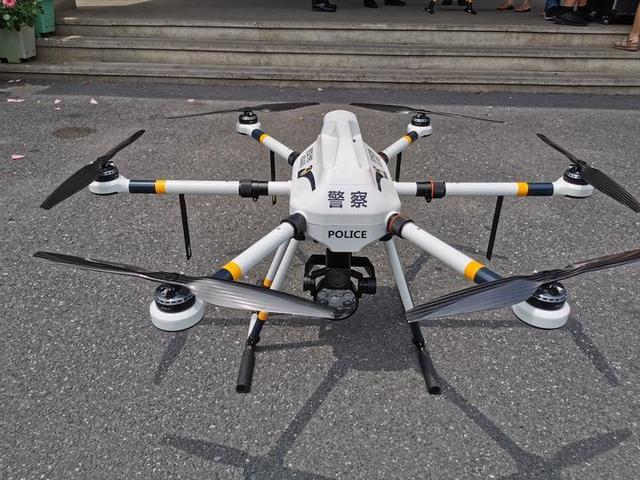 通过无人机高空巡查 杭州“空巡区”助力道路畅通