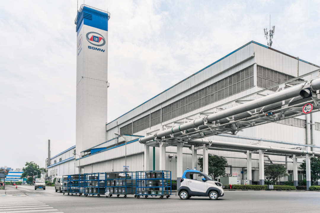 75台无人物流车投入使用，驭势科技助力汽车制造业产业升级