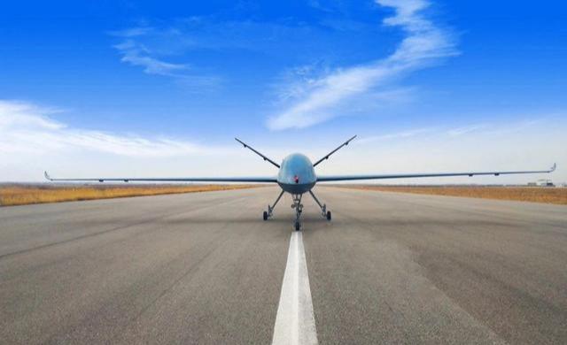 翼龙无人机遇到硬茬，在国内竞标中败下阵来，又一无人机霸主诞生