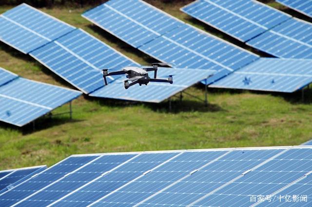 湖北省最大的光伏扶贫电站实现无人机智能巡检