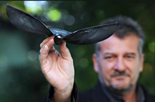 法国MetaFly仿蝴蝶无人机