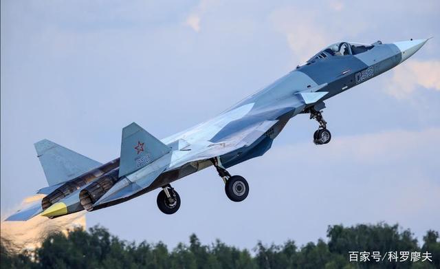 苏-57曝光逆天性能，无人驾驶，还能指挥无人机，试问谁与争锋？