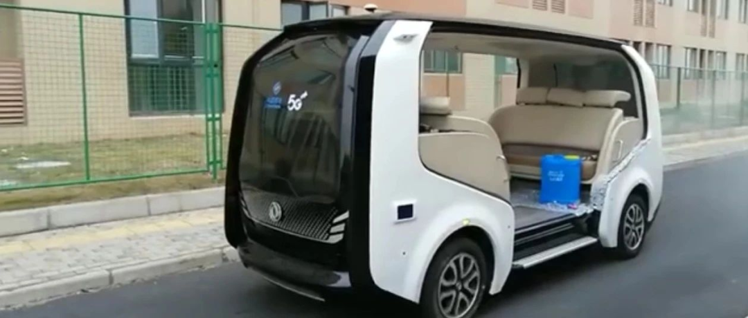 东风无人车阵营又添两名新成员！