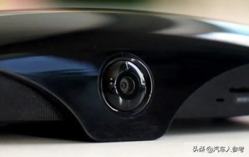 普通摄像头也能大显身手，无人驾驶汽车“眼睛”初探秘