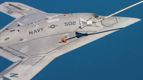 科幻无人机X47B有何作用？智能化惊人，在未来战争中起重要作用！ 