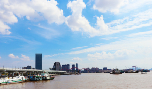 无人机交管日益常态化，做到这几点避免副作用 