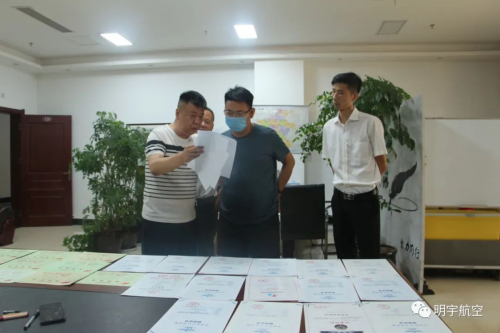 郑州市上街区领导来明宇公司考察无人机项目