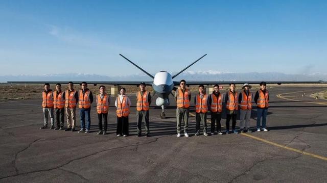 藏了什么新武器？彩虹-5无人机翼下出现神秘马赛克，性能有多强劲