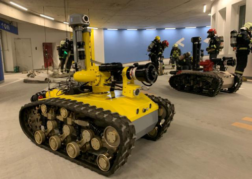 消防机器人、水下航行器……北京应急救援新添“机器战警”