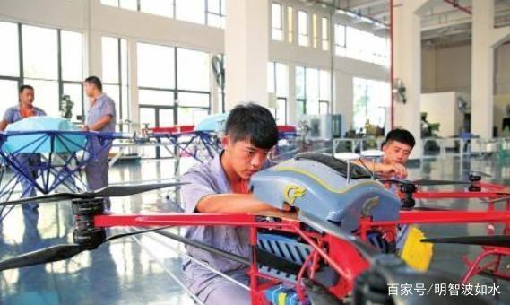 少年强是一个强大的国家，中国“大疆无人机”变成了巨人