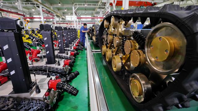 河北唐山：壮大机器人产业 助力经济转型