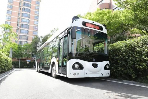 全国首个市中心自动驾驶测试区开测，熊猫公交待开跑