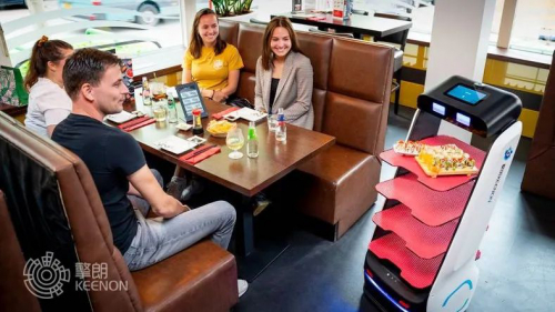 荷兰媒体：首家机器人餐厅来了，顾客有了服务新体验