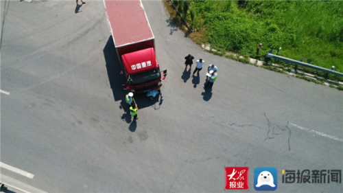 科技强警 惠民交巡警开展无人机技能培训