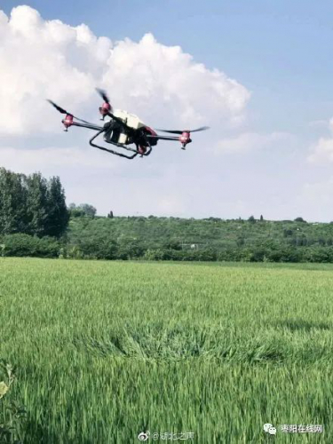 枣阳熊集镇出动无人机...