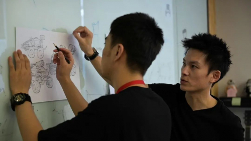 6年来，选择农业的极飞，用哪些革命性创新技术改变了行业？