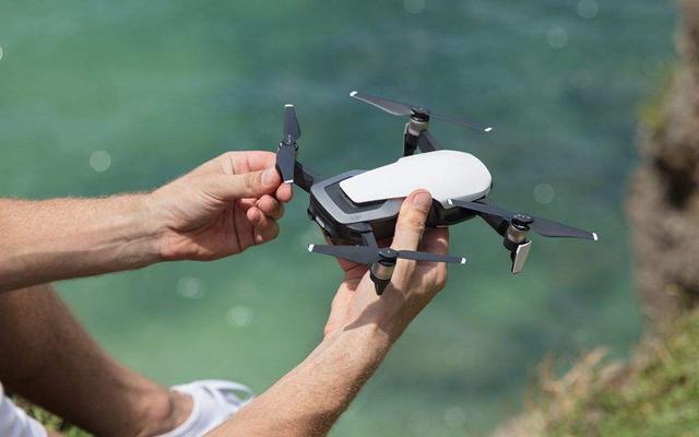 美国制裁下的大疆无人机：你制裁我？我还制裁你呢！